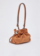 LIU.JO CARTEIRA CAMEL COM TACHAS GRANDES