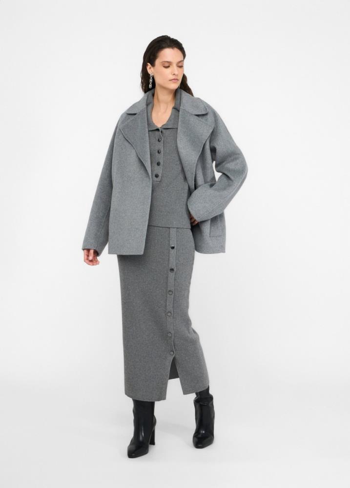 LIU.JO CASACO DE LÃ CURTO