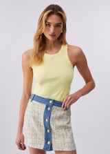 LIU.JO TOP AMARELO CANELADO COM MINI LOGOTIPO